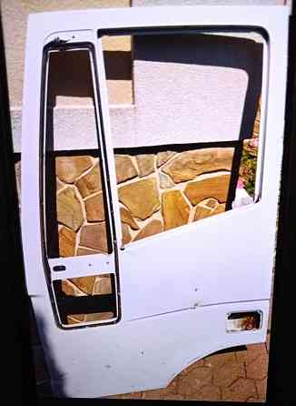 Дверь Ивеко Донецк