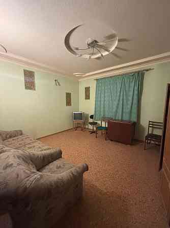 2 кв. 5 участок рядом Павла Поповича Донецк