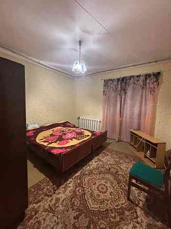 2 кв. 5 участок рядом Павла Поповича Донецк