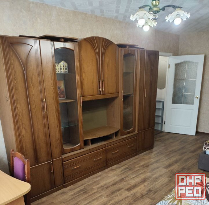 Сдаётся 1 комнатная квартира в Будёновском районе Донецк - изображение 2