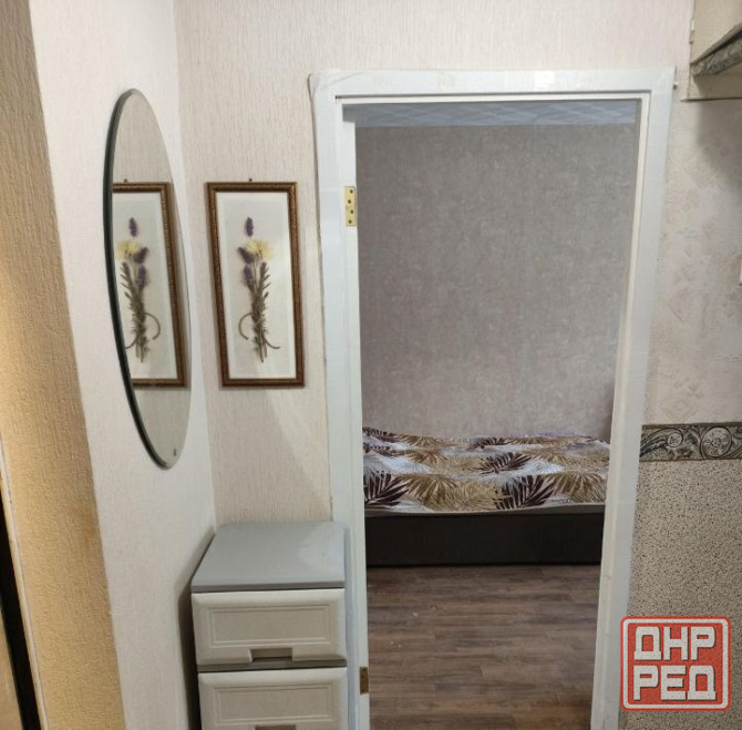 Сдаётся 1 комнатная квартира в Будёновском районе Донецк - изображение 1