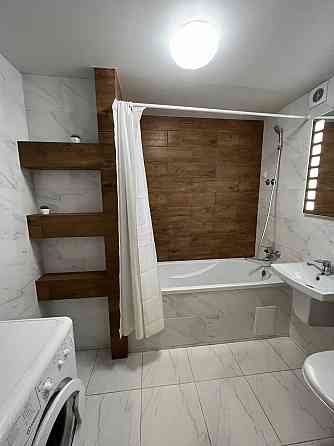 Сдается 2-ая квартира Район: Калининский, ориентир Покровский храм Донецк