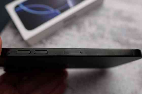 iPhone 16 Pro Max, 256 гб Макеевка