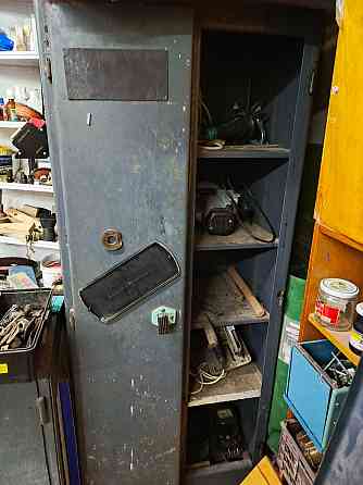 Шкаф металлический Донецк