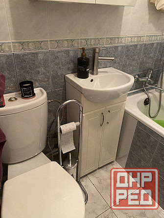 Сдам 2 ком. кв. в Ворошиловском районе, ул. Генерала Антонова, ориентир - Крытый рынок Донецк - изображение 1