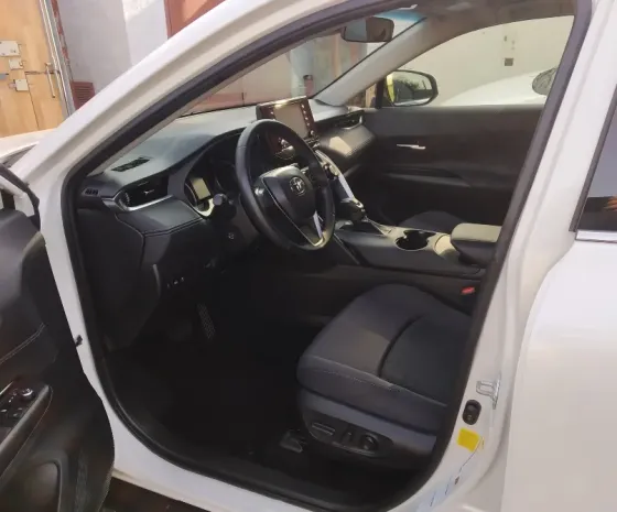 Toyota Venza 2022 Hybrid полный привод Донецк