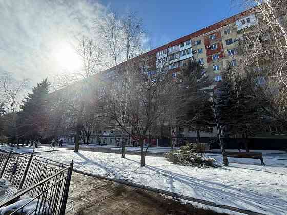 Продажа 3х Комнатной Квартиры в Самом Сердце Макеевки ! Документы Готовы! Мкрн.Центральный 6 . Макеевка