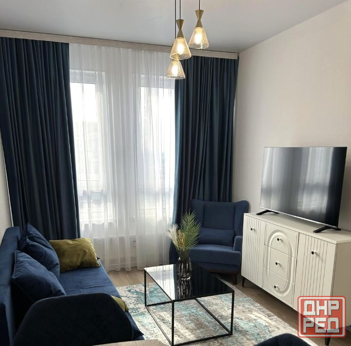 Сдаю двухкомнатную квартиру 50.0 м² этаж 6/15 Калининский район, проспект Ильича, Медицинский универ Донецк - изображение 1