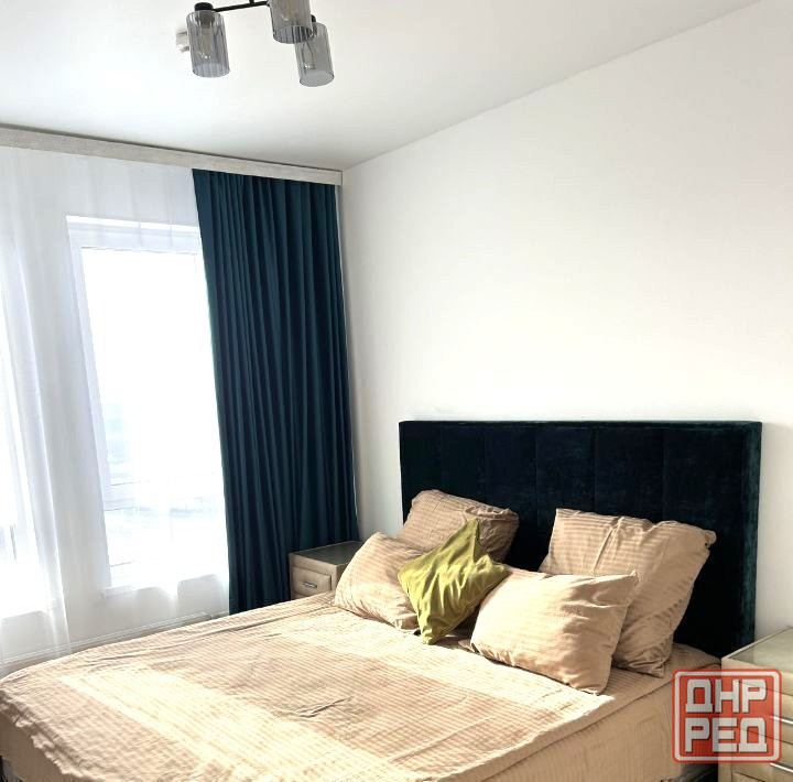 Сдаю двухкомнатную квартиру 50.0 м² этаж 6/15 Калининский район, проспект Ильича, Медицинский универ Донецк - изображение 3