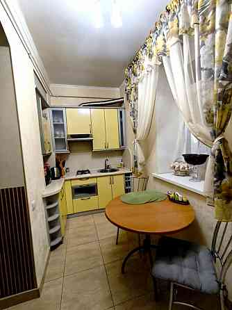 Сдается квартира г.Донецке Кировский р-нпо ул.Виноградной, (ориентир - пл.Свободы, Фабрика Игрушек) Донецк