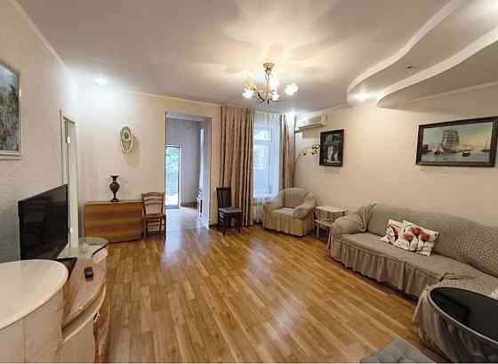 Сдается квартира г.Донецке Кировский р-нпо ул.Виноградной, (ориентир - пл.Свободы, Фабрика Игрушек) Донецк