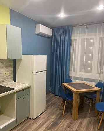 Сдаю двухкомнатную квартиру-студию 36.0 м² этаж 6, Ворошиловский район, Проспект Театральный Донецк