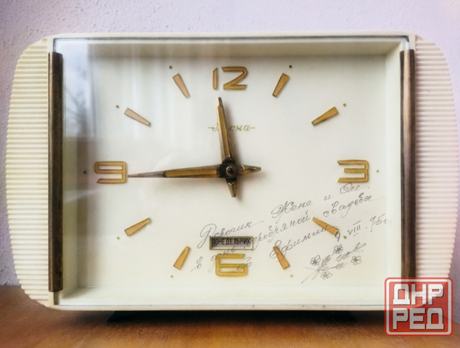 Редкие настольные часы Весна Донецк - изображение 1