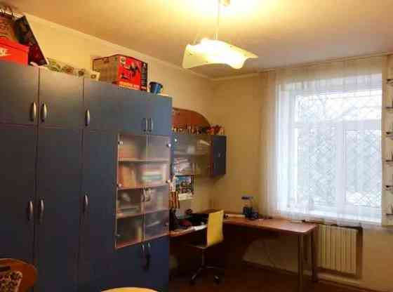 Продам 3-комн квартира. Сталинка. Капитальный ремонт. Вода круглосуточно. Донецк