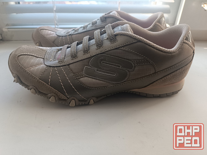 Продаются женские кроссовки Skechers Донецк - изображение 1