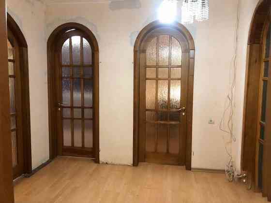 Продаю 4-х комнатную квартиру в Киевском районе, ул. Артёма Донецк