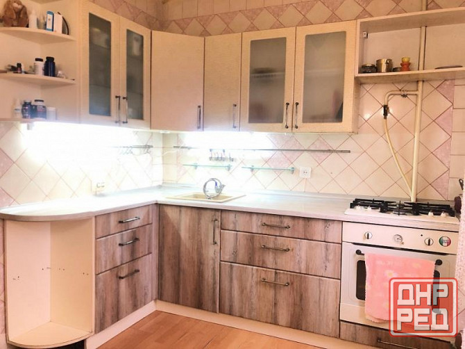 Продаю 4-х комнатную квартиру в Киевском районе, ул. Артёма Донецк - изображение 1