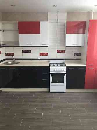 студия возле национального университета Донецк