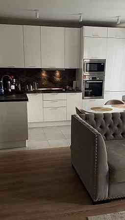 Сдаётся светлая тёплая двухкомнатная квартира 40 м² с ремонтом на 3 этаже Донецк