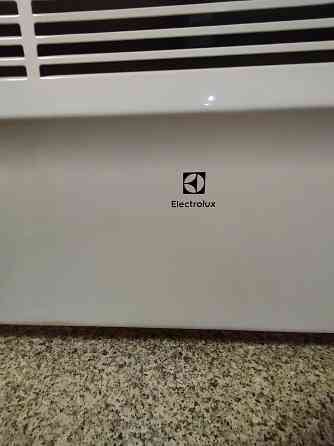 Продам электрический конвектор электролюкс до 20м.* площадь обогрева. Донецк