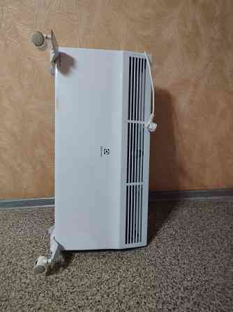 Продам электрический конвектор электролюкс до 20м.* площадь обогрева. Донецк