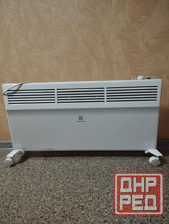 Продам электрический конвектор электролюкс до 20м.* площадь обогрева. Донецк - изображение 1