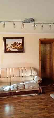 Продам 4-х комнатную квартиру в г.Кировское Кировское