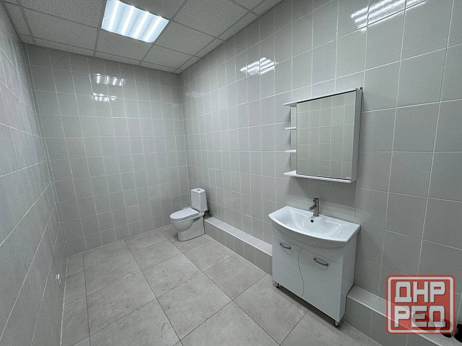 Аренда Здания с Новым Ремонтом! Центр Макеевки. 800 кв. м.! Вода 24/7, документы Рф, Парковка! Макеевка - изображение 6