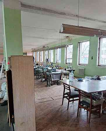 Отдельно-стоящее здание в 2х уровнях, 450кв, Буденновский район Донецк