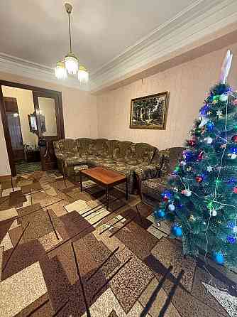 Продается двухкомнатная квартира в Центральном районе рядом с Галаксом и Центральным рынком Мариуполь