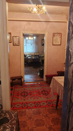 Продажа жилого добротного дома, 4 комнаты г. Макеевка Советский р-н, Нижняя Крынка ул.Кирова Макеевка