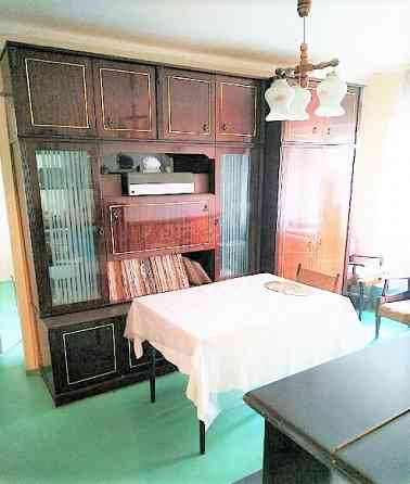 2-х комн., ул. Набережная/пл. Конституции. Требует ремонта. Донецк