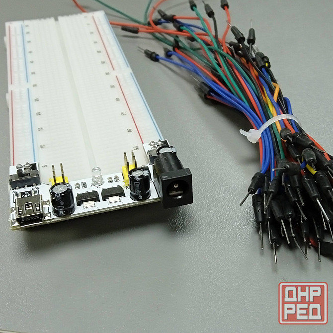 Макетная плата MB102, 3,3 B/5 B 830 точек Донецк - изображение 1