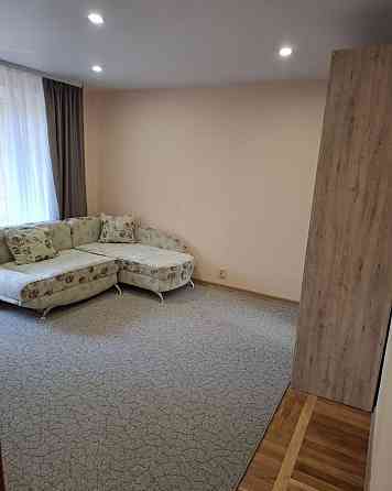 Сдаю однокомнатную квартиру 39.0 м² этаж 4/9 город Донецк, Буденновский район, Микрорайон Донской Донецк