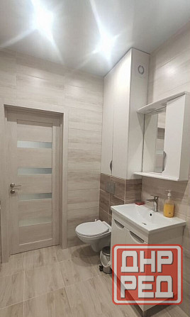 Сдаю студию 40.0 м² этаж 2, город Донецк, Ленинский район, район ОцКБ Высокие потолки, Сталинка. Донецк - изображение 3
