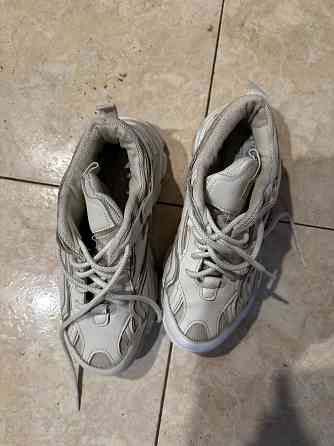 Кроссовки размер 33 34. Донецк