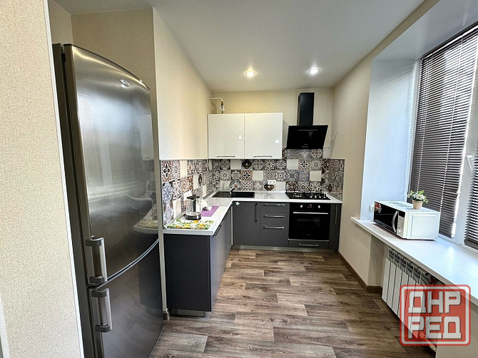 Сдаётся двухкомнатная квартира Ленинский район, Цирк Донецк - изображение 3