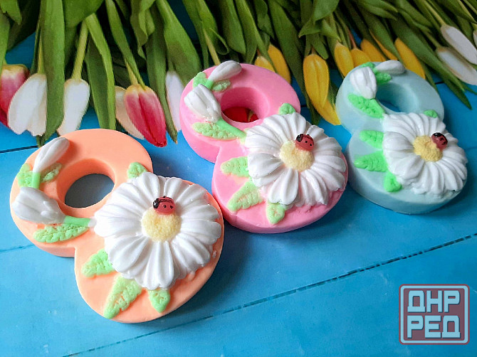 Букеты 8 Марта, розы, восьмёрки Донецк - изображение 3