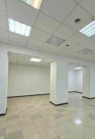 APEHДA:фасадное помещение в центре города / ул.Артема Донецк