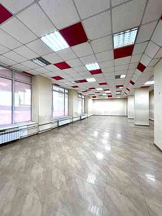 Предлагается в аренду нежилое помещение в г. Донецк, Куйбышевский р-н, пл. Бакинских Комиссаров Донецк