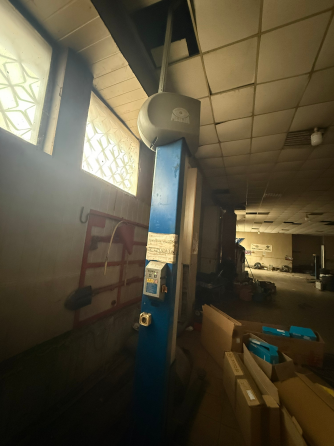 Продам подьемник 3т немецкий Донецк