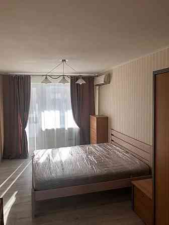 Сдам 3-х комнатную квартиру в Ленинском районе ул. Пухова 35 Донецк