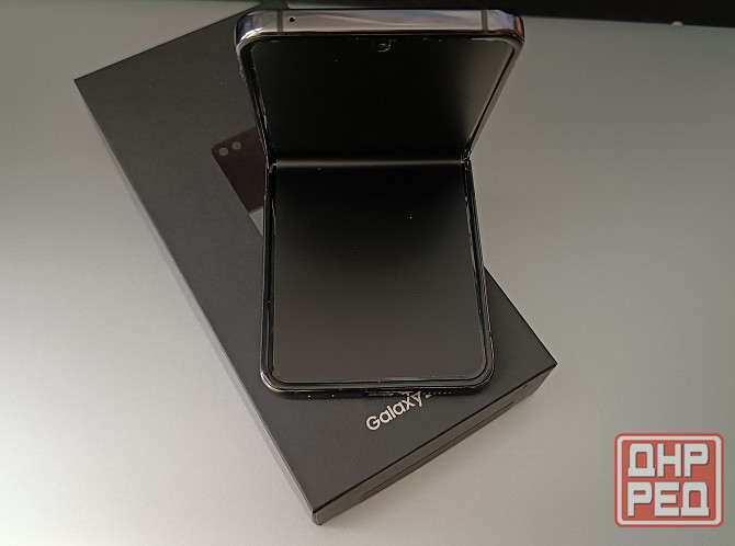 Продам телефон Samsung Galaxy Z Flip Донецк - изображение 3