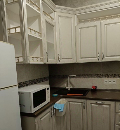 Сдам двухкомнатную квартиру на длительный срок. Район просп. Ватутина. Донецк