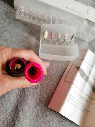 Продам набор для маникюра педикюра эйвон фрейзер. Донецк