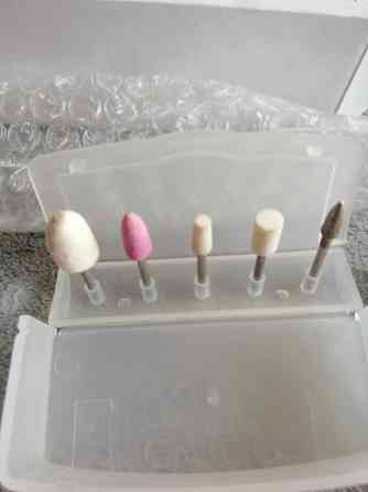 Продам набор для маникюра педикюра эйвон фрейзер. Донецк