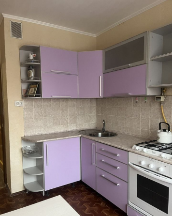 Сдается двухкомнатная уютная и светлая квартира Донецк