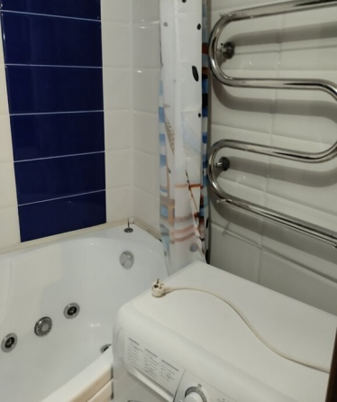 1- комнатная квартира, на длительный срок Донецк