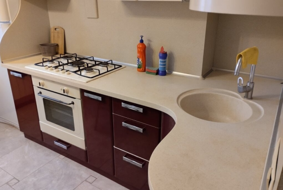 1- комнатная квартира, на длительный срок Донецк