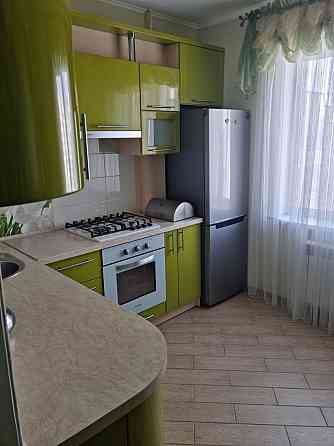 Сдается 1 комнатная квартира 47.0м² 3этаж, в центральном районе города Донецк в Калининском, возле Донецк